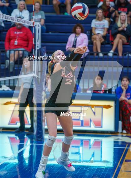 Thumbnail 3 in Marcus @ Allen photogallery.