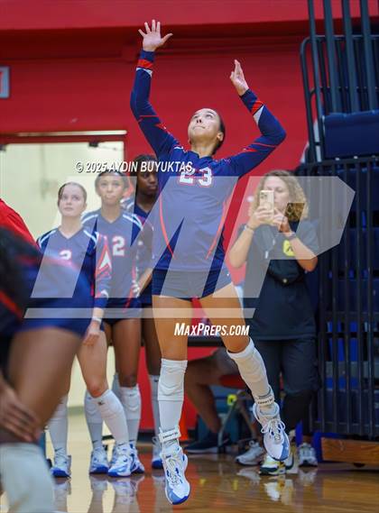 Thumbnail 3 in Marcus @ Allen photogallery.