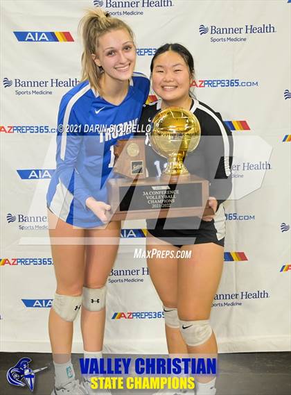 Thumbnail 1 in Valley Christian vs Snowflake (AIA 3A Final - Awards) photogallery.