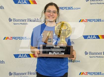 Thumbnail 2 in Valley Christian vs Snowflake (AIA 3A Final - Awards) photogallery.