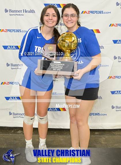 Thumbnail 1 in Valley Christian vs Snowflake (AIA 3A Final - Awards) photogallery.