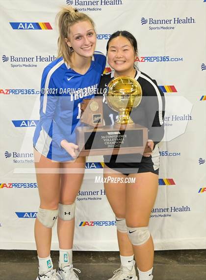 Thumbnail 2 in Valley Christian vs Snowflake (AIA 3A Final - Awards) photogallery.