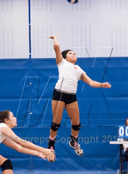 Thumbnail 2 in Arvada West vs. Grand Junction photogallery.
