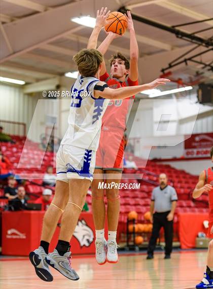 Thumbnail 2 in Cotter vs Highland (Billy Ply Classic) photogallery.