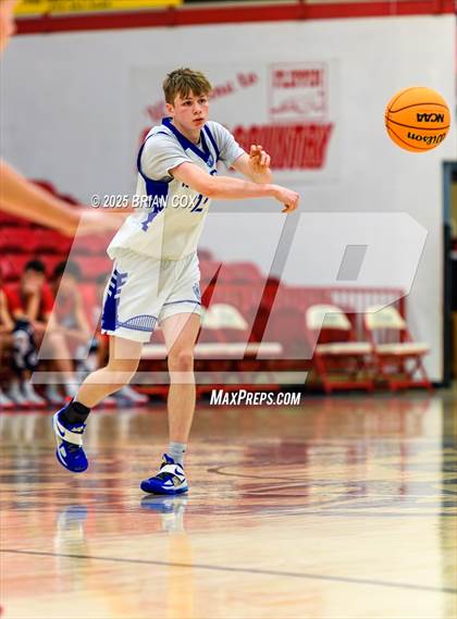 Thumbnail 2 in Cotter vs Highland (Billy Ply Classic) photogallery.