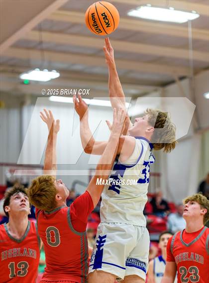 Thumbnail 3 in Cotter vs Highland (Billy Ply Classic) photogallery.