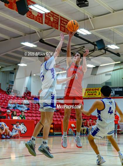 Thumbnail 1 in Cotter vs Highland (Billy Ply Classic) photogallery.