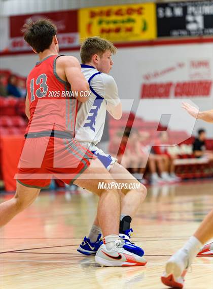 Thumbnail 1 in Cotter vs Highland (Billy Ply Classic) photogallery.