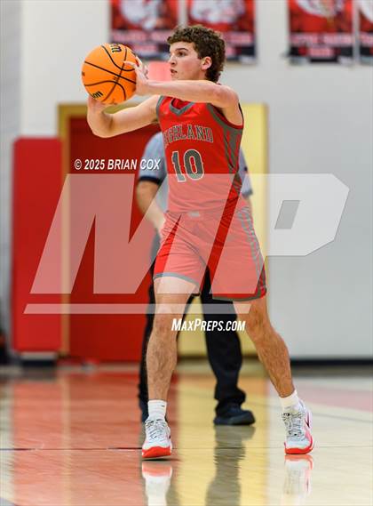 Thumbnail 1 in Cotter vs Highland (Billy Ply Classic) photogallery.