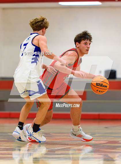 Thumbnail 2 in Cotter vs Highland (Billy Ply Classic) photogallery.