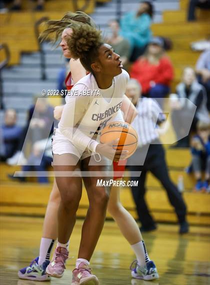 Thumbnail 1 in Chaparral @ Cherokee Trail photogallery.