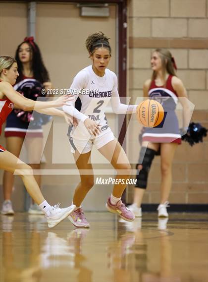 Thumbnail 1 in Chaparral @ Cherokee Trail photogallery.