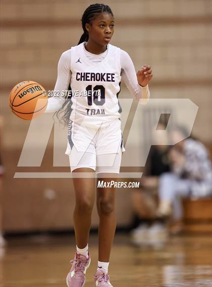 Thumbnail 1 in Chaparral @ Cherokee Trail photogallery.