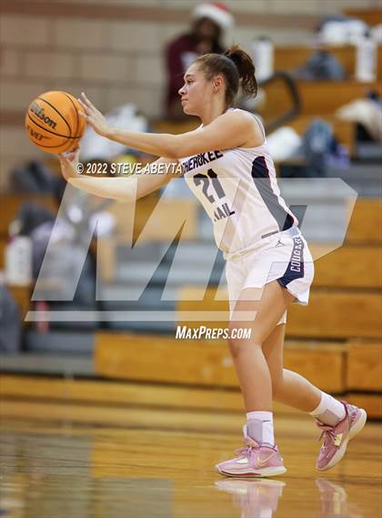 Thumbnail 1 in Chaparral @ Cherokee Trail photogallery.