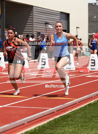 Thumbnail 2 in OSSAA 5A/6A - Owasso 2025 photogallery.