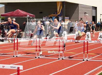 Thumbnail 3 in OSSAA 5A/6A - Owasso 2025 photogallery.
