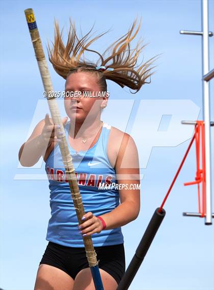 Thumbnail 2 in OSSAA 5A/6A - Owasso 2025 photogallery.