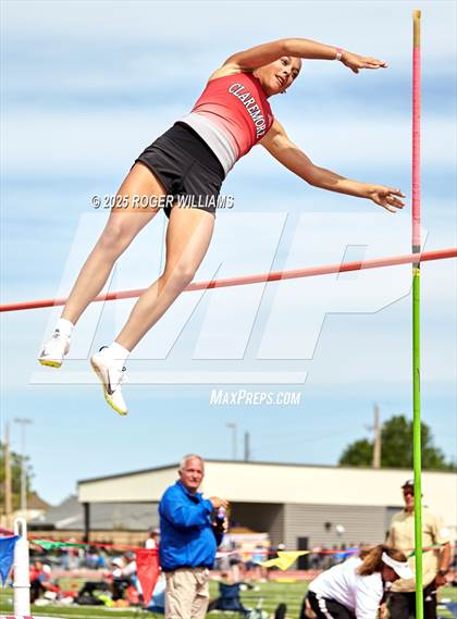 Thumbnail 3 in OSSAA 5A/6A - Owasso 2025 photogallery.