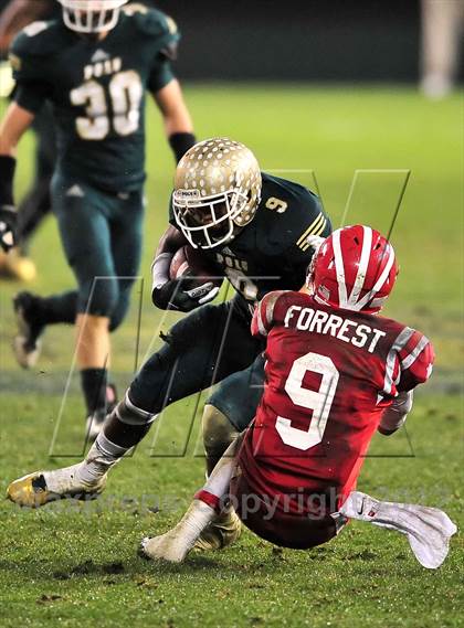 Thumbnail 3 in Long Beach Poly vs. Mater Dei (CIF SS PAC 5 Final) photogallery.