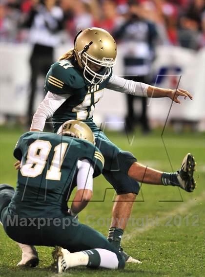 Thumbnail 2 in Long Beach Poly vs. Mater Dei (CIF SS PAC 5 Final) photogallery.