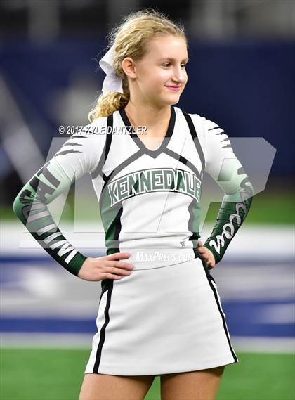 Thumbnail 3 in Kennedale vs. Carthage (UIL 4A Division 1 Final)  photogallery.