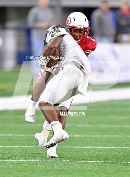 Thumbnail 2 in Kennedale vs. Carthage (UIL 4A Division 1 Final)  photogallery.