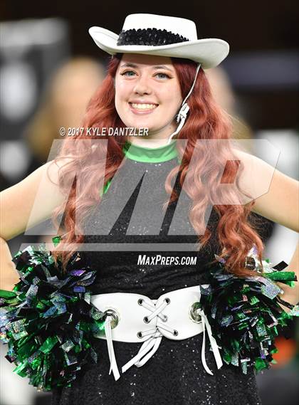 Thumbnail 1 in Kennedale vs. Carthage (UIL 4A Division 1 Final)  photogallery.