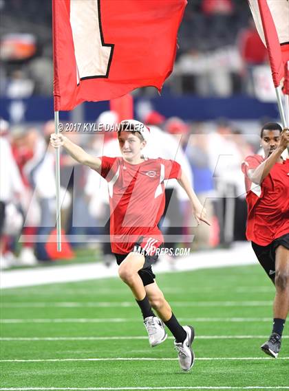 Thumbnail 2 in Kennedale vs. Carthage (UIL 4A Division 1 Final)  photogallery.