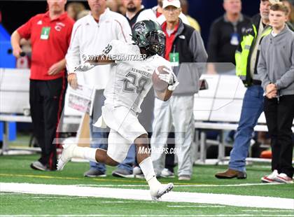 Thumbnail 1 in Kennedale vs. Carthage (UIL 4A Division 1 Final)  photogallery.