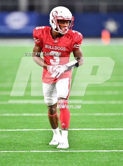 Thumbnail 1 in Kennedale vs. Carthage (UIL 4A Division 1 Final)  photogallery.