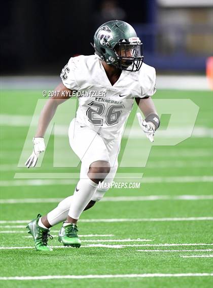 Thumbnail 2 in Kennedale vs. Carthage (UIL 4A Division 1 Final)  photogallery.