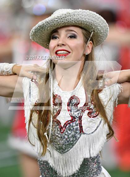 Thumbnail 2 in Kennedale vs. Carthage (UIL 4A Division 1 Final)  photogallery.