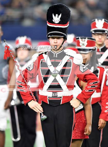 Thumbnail 2 in Kennedale vs. Carthage (UIL 4A Division 1 Final)  photogallery.