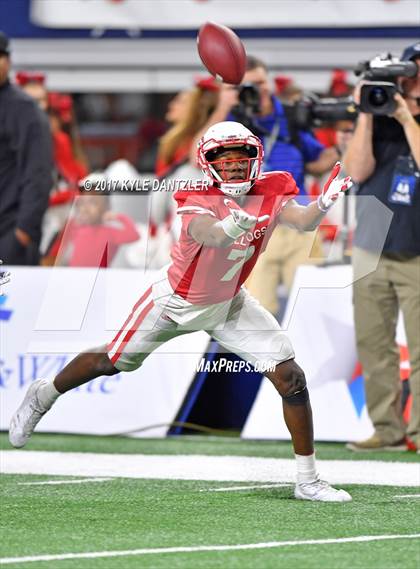 Thumbnail 1 in Kennedale vs. Carthage (UIL 4A Division 1 Final)  photogallery.