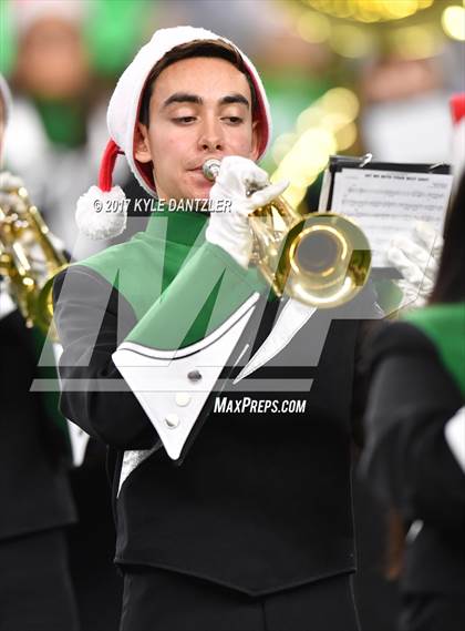 Thumbnail 3 in Kennedale vs. Carthage (UIL 4A Division 1 Final)  photogallery.
