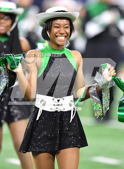 Thumbnail 1 in Kennedale vs. Carthage (UIL 4A Division 1 Final)  photogallery.