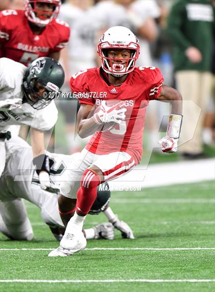 Thumbnail 3 in Kennedale vs. Carthage (UIL 4A Division 1 Final)  photogallery.