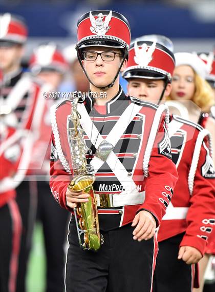 Thumbnail 3 in Kennedale vs. Carthage (UIL 4A Division 1 Final)  photogallery.