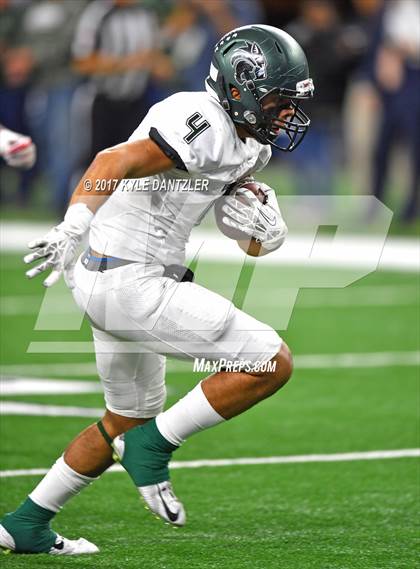 Thumbnail 2 in Kennedale vs. Carthage (UIL 4A Division 1 Final)  photogallery.