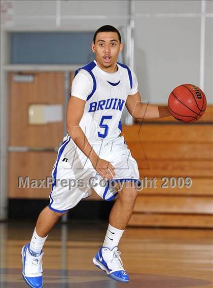 Thumbnail 1 in McNair vs. Bear Creek (Bruin Shoot-Out) photogallery.