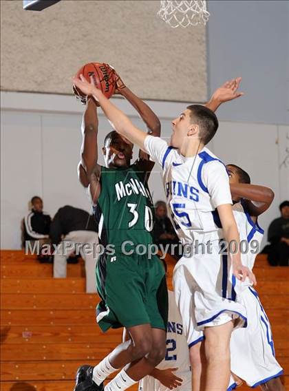 Thumbnail 1 in McNair vs. Bear Creek (Bruin Shoot-Out) photogallery.
