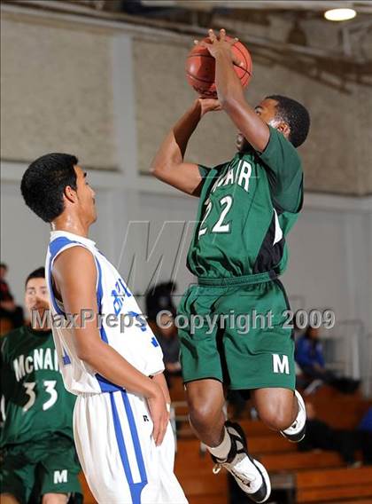Thumbnail 3 in McNair vs. Bear Creek (Bruin Shoot-Out) photogallery.