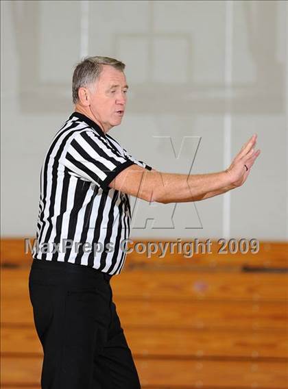 Thumbnail 2 in McNair vs. Bear Creek (Bruin Shoot-Out) photogallery.