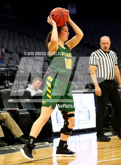 Thumbnail 3 in Rio Americano vs. Placer @ Golden 1 Center photogallery.