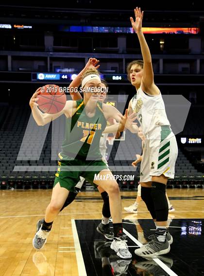 Thumbnail 2 in Rio Americano vs. Placer @ Golden 1 Center photogallery.