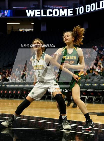 Thumbnail 3 in Rio Americano vs. Placer @ Golden 1 Center photogallery.