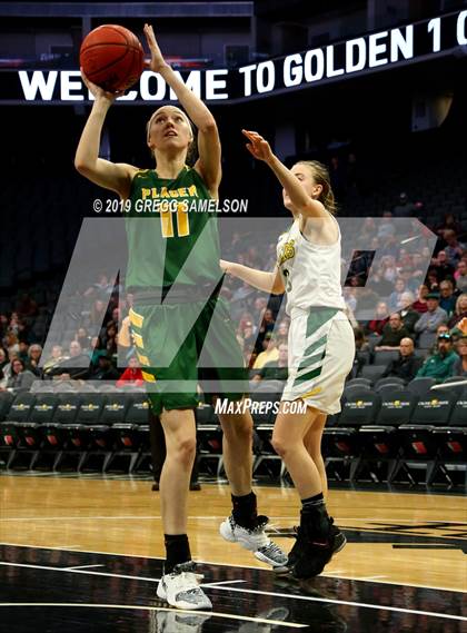 Thumbnail 3 in Rio Americano vs. Placer @ Golden 1 Center photogallery.
