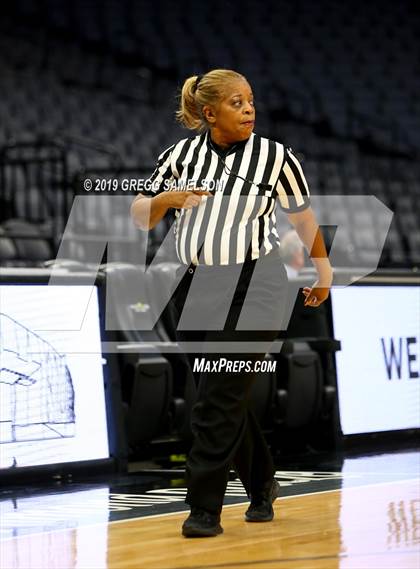 Thumbnail 3 in Rio Americano vs. Placer @ Golden 1 Center photogallery.