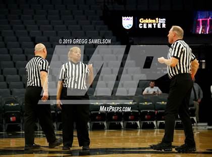 Thumbnail 2 in Rio Americano vs. Placer @ Golden 1 Center photogallery.