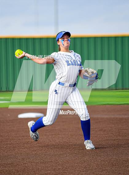 Thumbnail 1 in Barbers Hill vs Lake Belton (UIL 5A Region III Semifinal) photogallery.